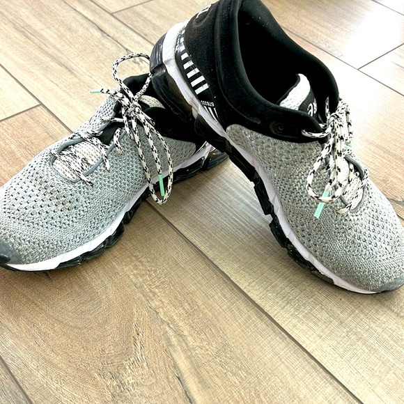 ASICS Gel Quantum 360 5 knit white/black size 9.5 - Picture 1 of 6